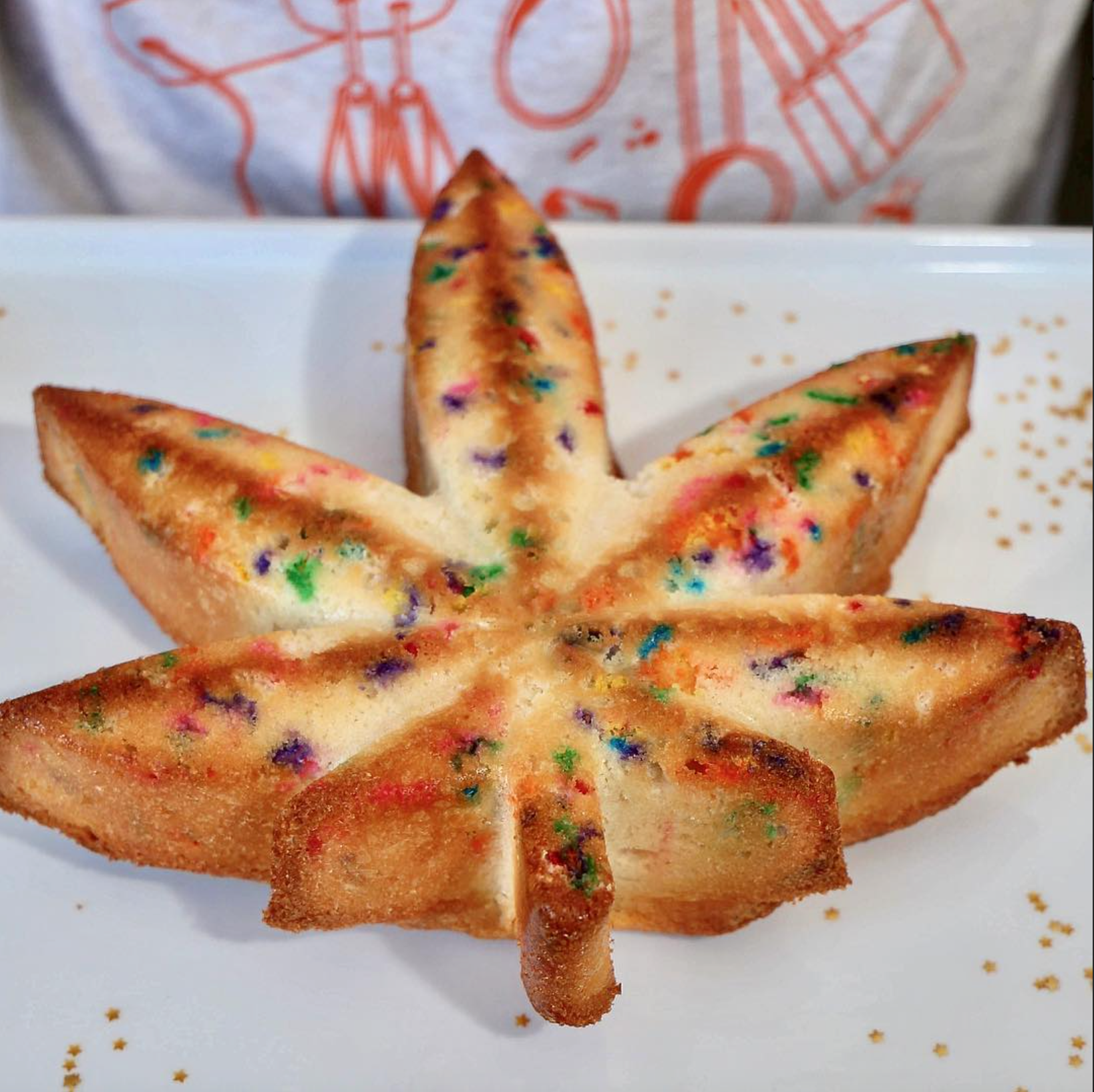 Marijuana Leaf Cake Mold