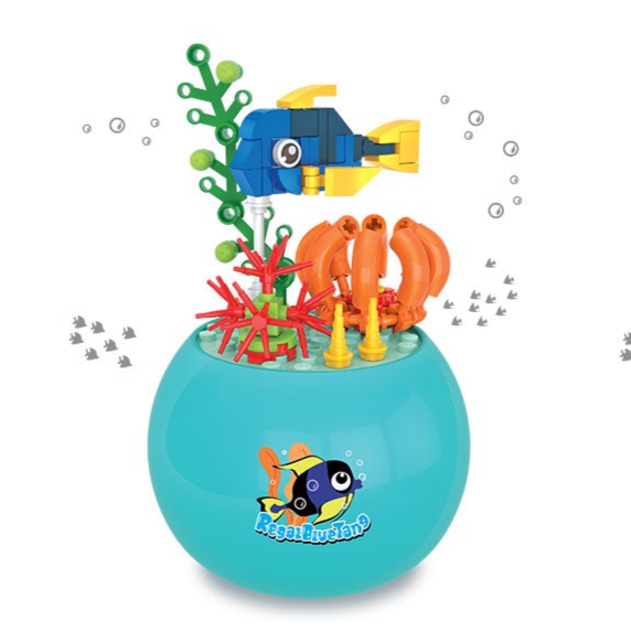 Builder Blocks - At the Aquarium